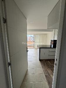 Apartamento de 2 alcobas en venta en Belen Loma De Los Bernal, Medellín, 68 m² · foto 4 de 18