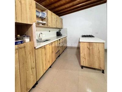 Casa de 4 alcobas en venta en Belen La Nubia, Medellín, 160 m² · foto 8 de 10