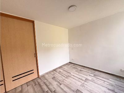 Apartamento de 3 alcobas en venta en El Chigui, Envigado, 67 m² · foto 13 de 20