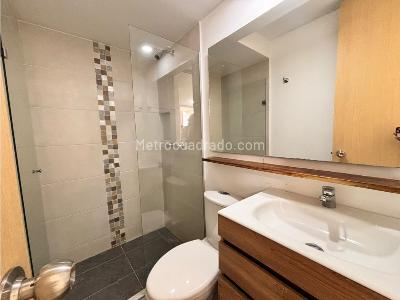 Apartamento de 3 alcobas en venta en El Chigui, Envigado, 67 m² · foto 17 de 20