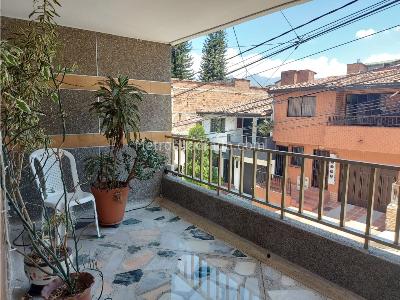Casa en venta en Alcala, Envigado · foto 3 de 18