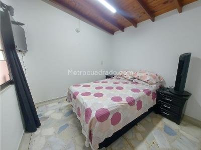 Casa en venta en Alcala, Envigado · foto 12 de 18