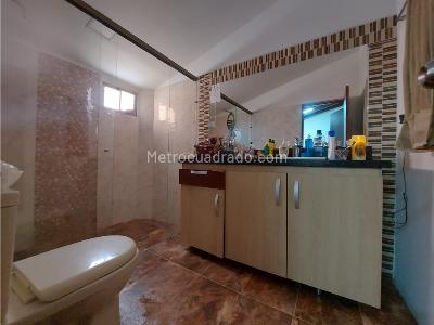 Casa en venta en Alcala, Envigado · foto 14 de 18