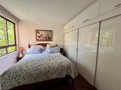 Apartamento en venta en El Poblado, Medellín · foto 7 de 13