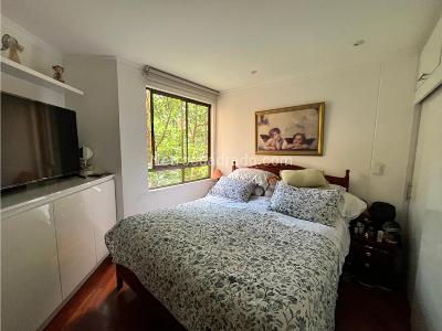 Apartamento en venta en El Poblado, Medellín · foto 8 de 13