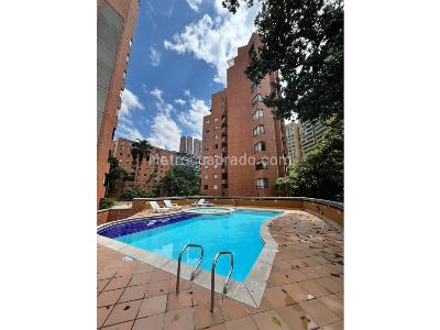 Apartamento en venta en El Poblado, Medellín · foto 13 de 13