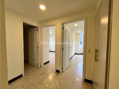 Apartamento en venta en El Poblado, Medellín · foto 14 de 15