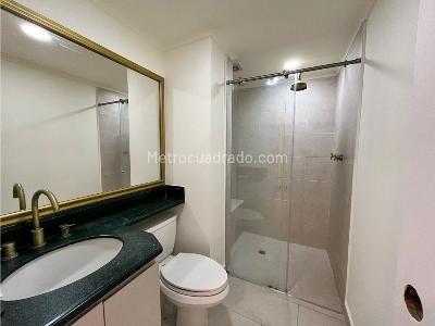 Apartamento en venta en El Poblado, Medellín · foto 15 de 15
