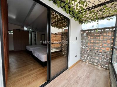 Casa de 4 alcobas en venta en Boston, Medellín, 105 m² · foto 9 de 21