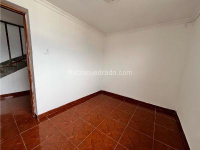 Casa de 3 alcobas en venta en Manrique, Medellín, 67 m² · foto 15 de 19