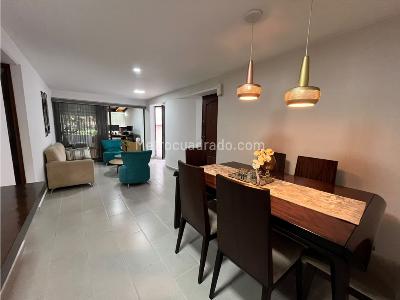 Apartamento de 3 alcobas en venta en La Mota, Medellín, 100 m² · foto 2 de 17
