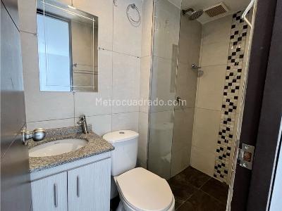 Apartamento de 2 alcobas en venta en La Catolica, Rionegro, 49 m² · foto 10 de 14