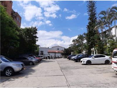 Casa de 4 alcobas en venta en Robledo, Medellín, 114 m² · foto 2 de 18