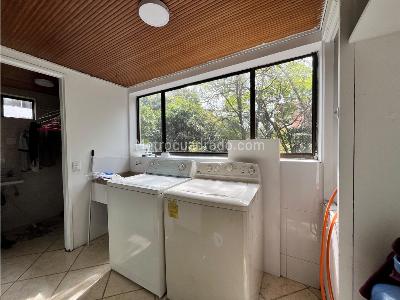 Apartamento en venta en El Poblado, Medellín · foto 5 de 11
