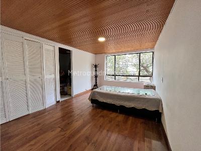 Apartamento en venta en El Poblado, Medellín · foto 7 de 11