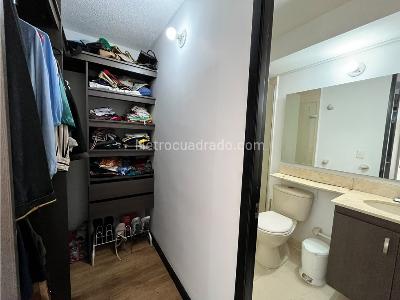 Apartamento de 3 alcobas en venta en Los Colegios, Rionegro, 76 m² · foto 11 de 19