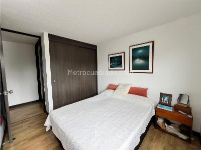 Apartamento de 3 alcobas en venta en Los Colegios, Rionegro, 76 m² · foto 14 de 19