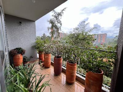 Apartamento de 3 alcobas en venta en Los Colegios, Rionegro, 76 m² · foto 4 de 19