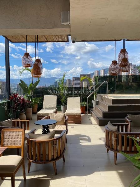 Piso – Medellín, La Candelaria - Más
