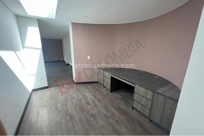 Casa de 4 alcobas en venta en La Calera, La Calera, 580 m² · foto 17 de 20