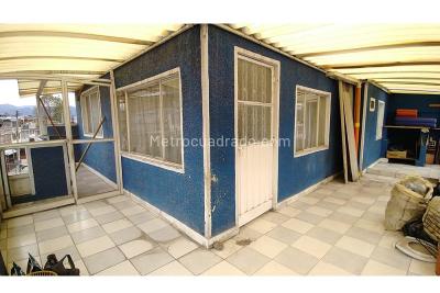 Casa de 5 alcobas en venta en San Marcos, Bogotá, 353 m² · foto 17 de 18