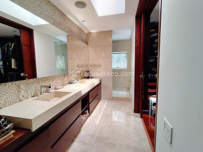 Apartamento de 4 alcobas en arriendo en Bosques De La Cañada (Usaquen), Bogotá, 386 m² · foto 13 de 20
