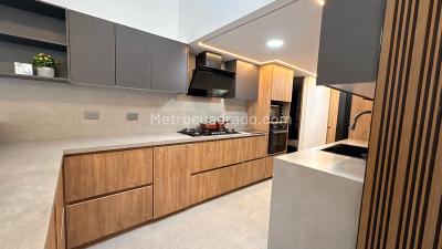 Casa de 5 alcobas en venta en Ciudad Jardin, Cali, 600 m² · foto 5 de 20