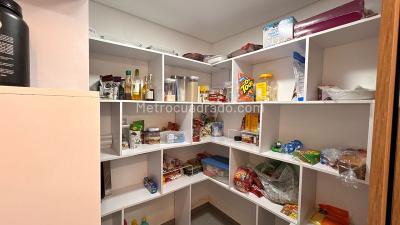 Casa de 5 alcobas en venta en Ciudad Jardin, Cali, 600 m² · foto 6 de 20