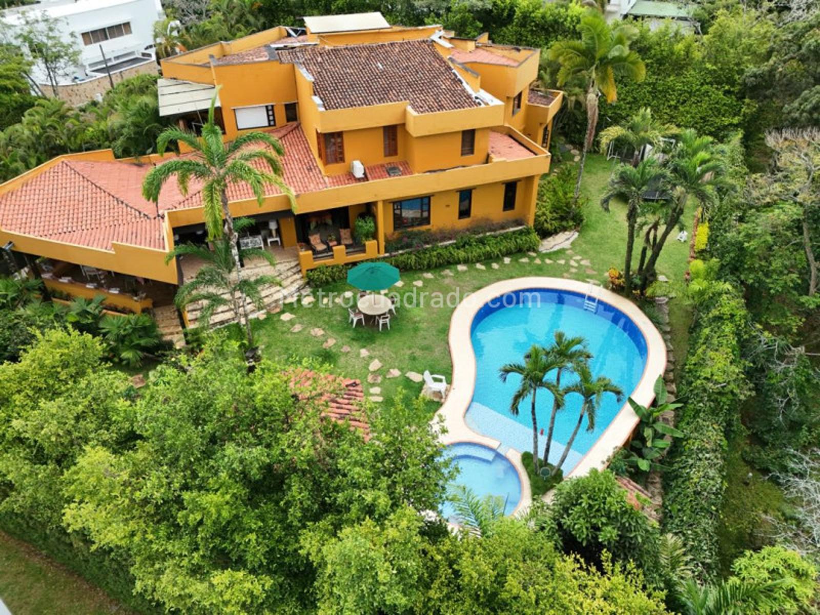 Casa de 5 habitaciones en venta en Pance, Cali — imagen 1 de 20