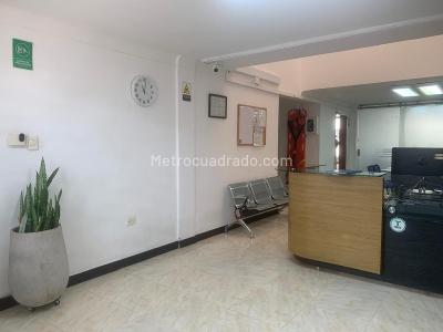 Casa de 4 alcobas en venta en Urbanizacion La Merced, Cali, 220 m² · foto 4 de 20