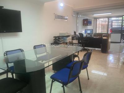 Casa de 4 alcobas en venta en Urbanizacion La Merced, Cali, 220 m² · foto 5 de 20