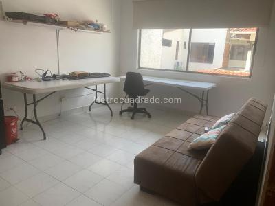 Casa de 4 alcobas en venta en Urbanizacion La Merced, Cali, 220 m² · foto 19 de 20