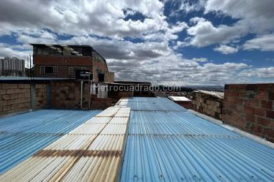 Casa de 5 alcobas en venta en San Isidro, Bogotá, 680 m² · foto 10 de 19