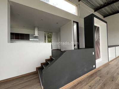 Casa de 2 alcobas en venta en Usaquen, Bogotá, 900 m² · foto 3 de 20