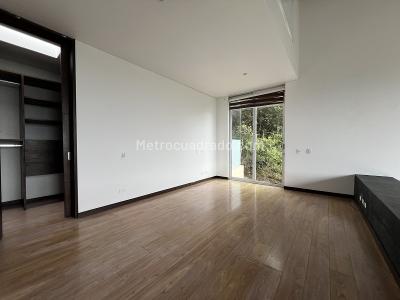 Casa de 2 alcobas en venta en Usaquen, Bogotá, 900 m² · foto 12 de 20