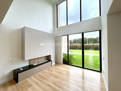 Casa de 3 alcobas en venta en Vereda Samaria, Chía, 150 m² · foto 2 de 20