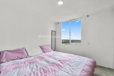 Apartamento de 2 alcobas en venta en Reserva De Fontibon, Bogotá, 42 m² · foto 6 de 10