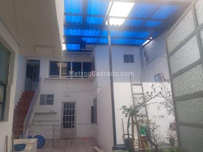 Casa de 5 alcobas en venta en San Carlos, Bogotá, 290 m² · foto 14 de 20