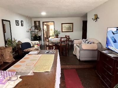 Casa de 5 alcobas en venta en Prado Pinzon, Bogotá, 453 m² · foto 2 de 20