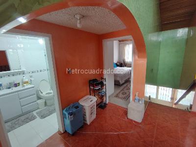 Casa de 5 alcobas en venta en Prado Pinzon, Bogotá, 453 m² · foto 8 de 20