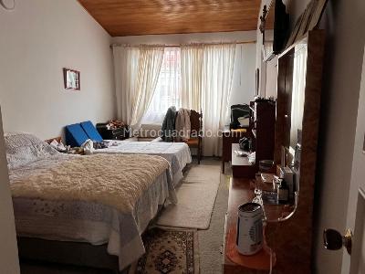 Casa de 5 alcobas en venta en Prado Pinzon, Bogotá, 453 m² · foto 10 de 20