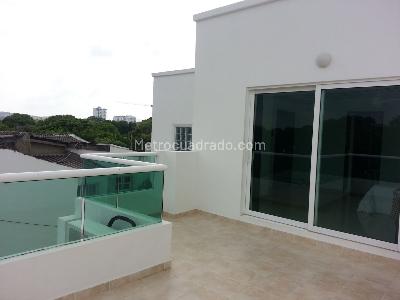 Apartamento de 2 alcobas en venta en Crespo, Cartagena, 136 m² · foto 11 de 14