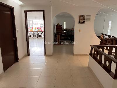 Casa de 5 alcobas en venta en La Castellana, Bogotá, 483 m² · foto 18 de 20
