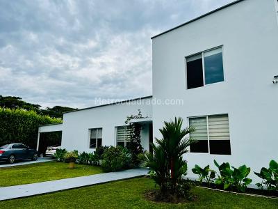 Casa de 4 alcobas en venta en Pance, Cali, 275 m² · foto 4 de 20
