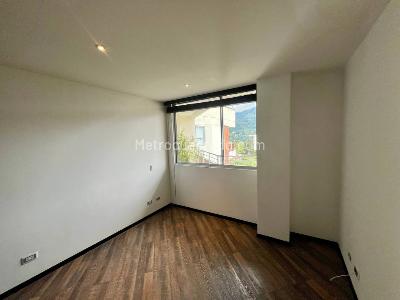 Apartamento de 2 alcobas en venta en Aves Maria, Sabaneta, 100 m² · foto 12 de 20