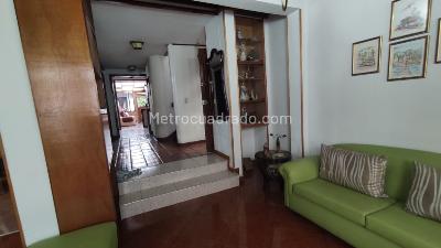 Casa de 5 alcobas en venta en Modelia, Bogotá, 279 m² · foto 4 de 14