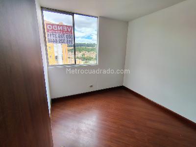 Apartamento en venta en Portales Del Norte, Bogotá · foto 11 de 17