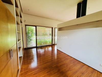 Casa de 4 alcobas en venta en Guaymaral, Bogotá, 1509 m² · foto 4 de 20