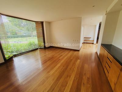 Casa de 4 alcobas en venta en Guaymaral, Bogotá, 1509 m² · foto 7 de 20