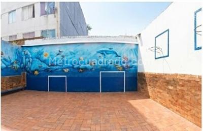 Casa de 5 alcobas en venta en Fontibon Centro, Bogotá, 700 m² · foto 13 de 16